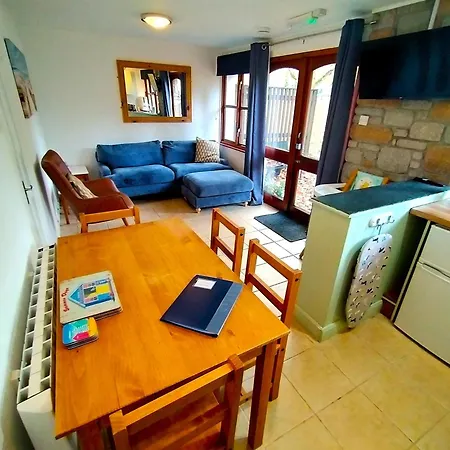 Rebels Retreat - 2-bed Nr & Hayle * St Ives (Cornwall)