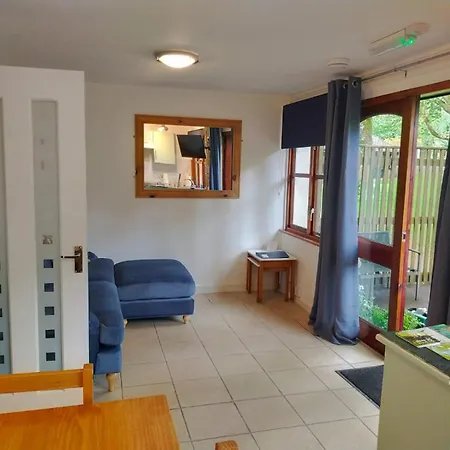 Rebels Retreat - 2-bed Nr & Hayle * St Ives (Cornwall)